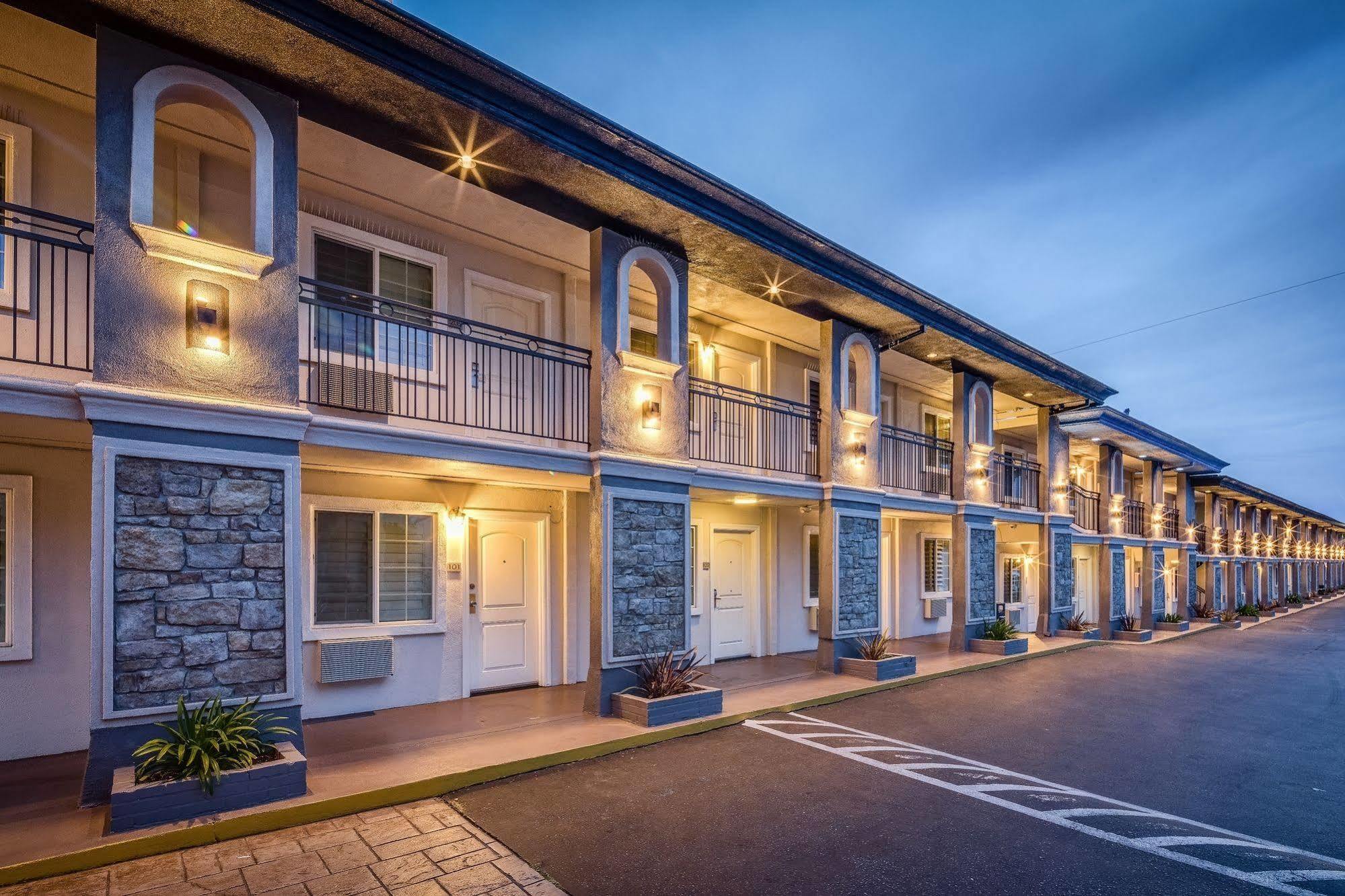 Stone Villa Inn San Mateo Eksteriør bilde